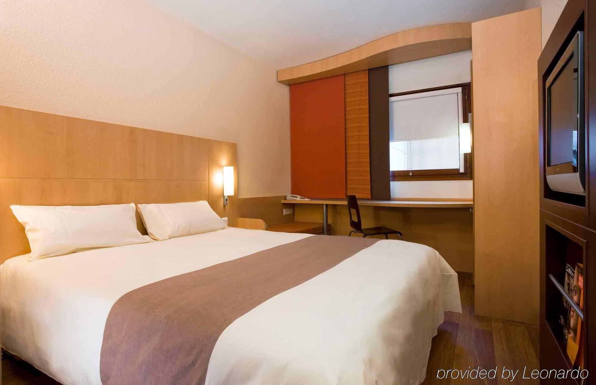 B&B Hotel Rouen Centre Rive Droite Exterior foto